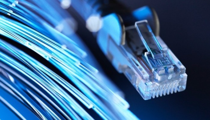 Installateur de réseaux de télécommunications en fibre optique